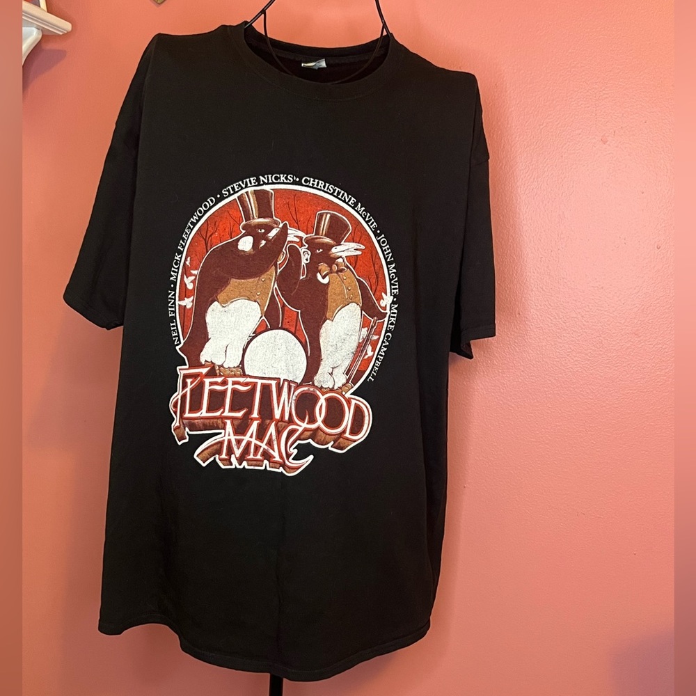 Vintage Fleetwood Mac Stevie Nicks Christine McVie tour t-shirt